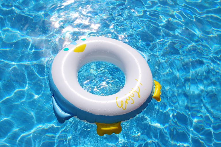 Como Manter uma Piscina de Fibra de Vidro